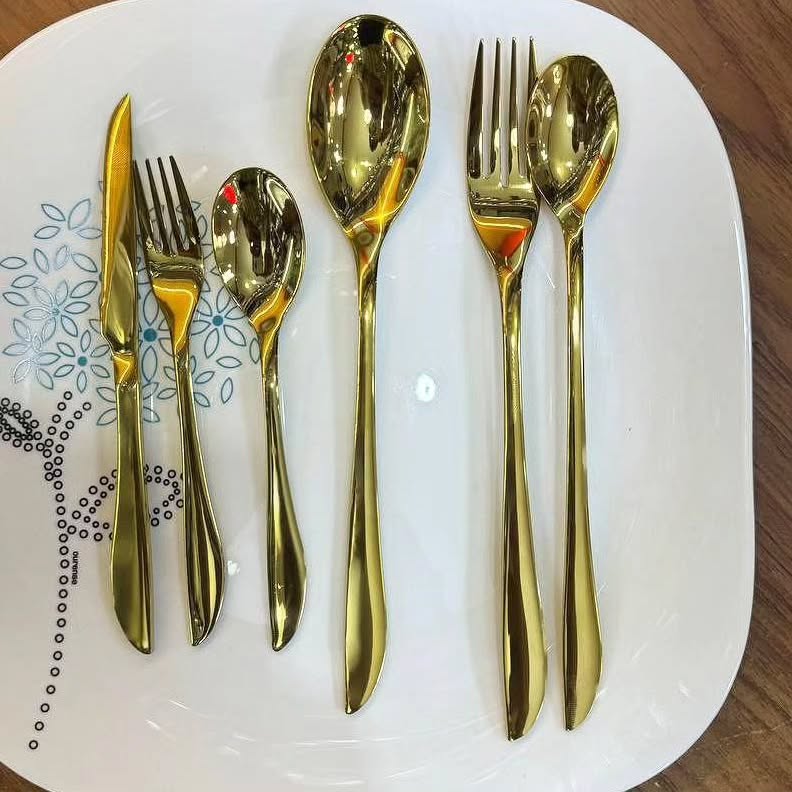 سرویس قاشق چنگال۱۲۰ پارچه دهنه اروپایی طلایی