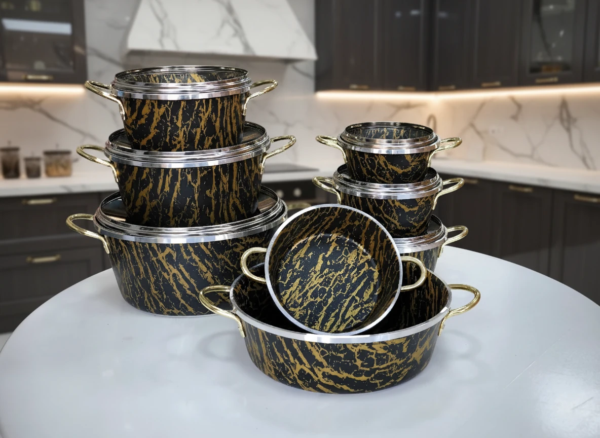 سرویس قابلمه ۱۴ پارچه سنگی ببری دسته طلایی