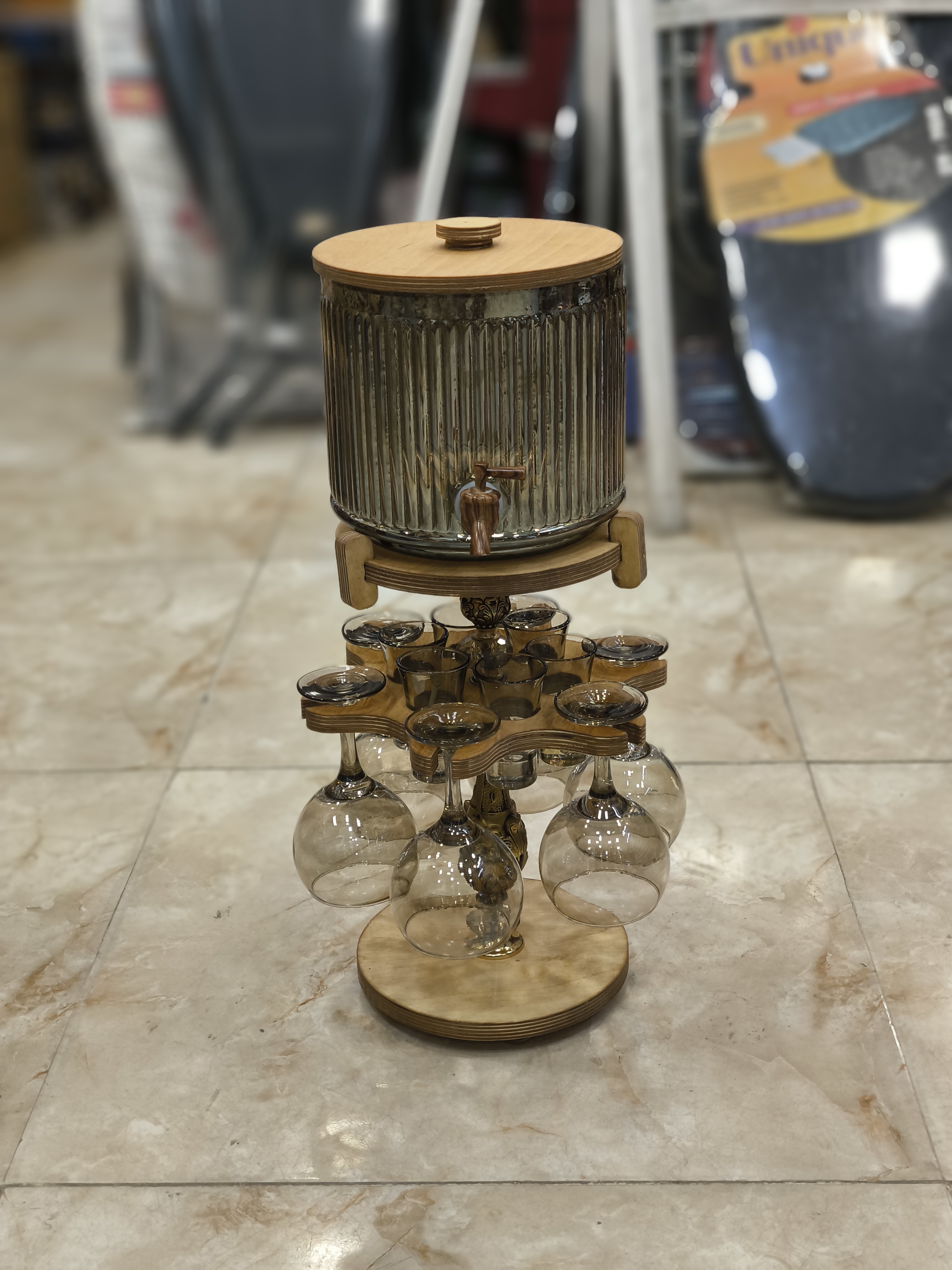 کلمن بار گیلاس و شات دار